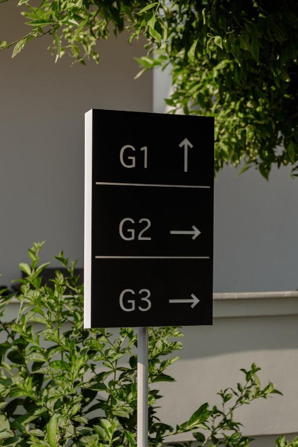 Galio Suites Airport By Airstay Spáta Exterior foto